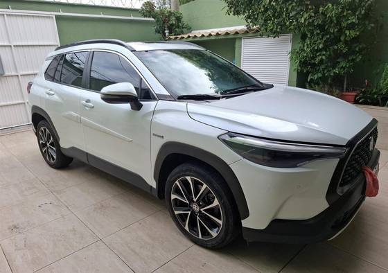 TOYOTA COROLLA CROSS 1.8 VVT-I HYBRID FLEX XRX CVT